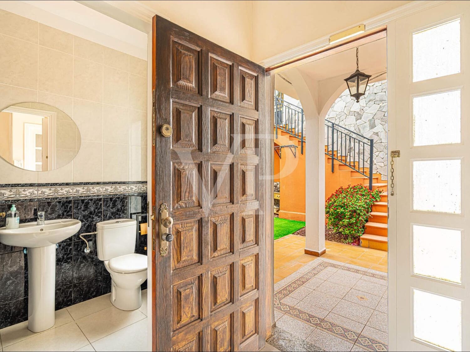 4 soveværelse Byhus til salg i Arona med swimmingpool - € 850.000 (Ref: 9658526)