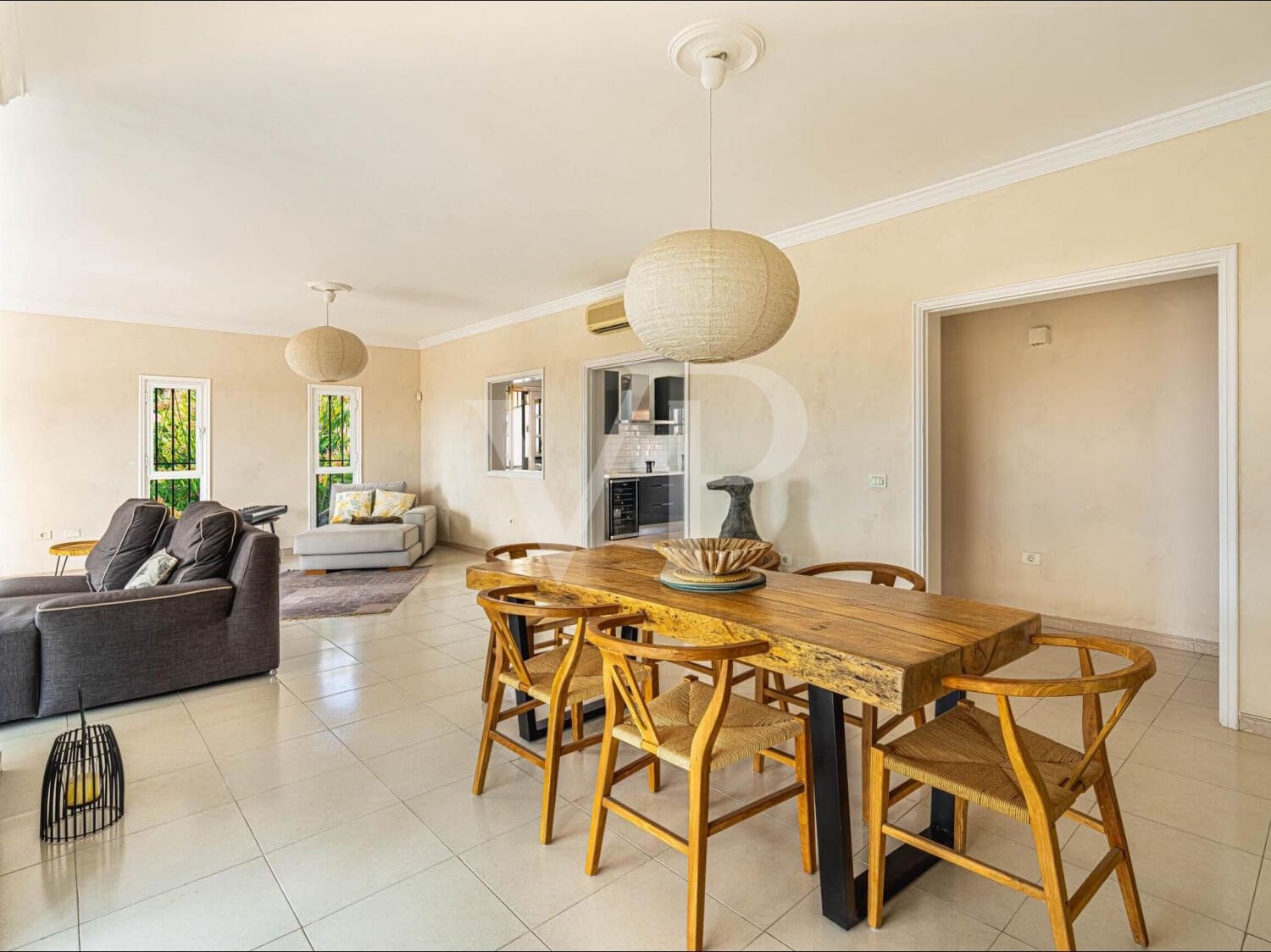 4 soveværelse Byhus til salg i Arona med swimmingpool - € 850.000 (Ref: 9658526)