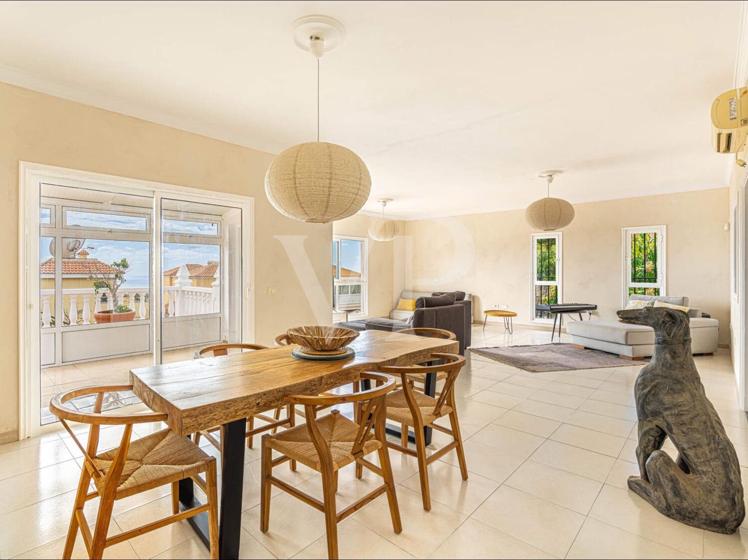 4 soveværelse Byhus til salg i Arona med swimmingpool - € 850.000 (Ref: 9658526)