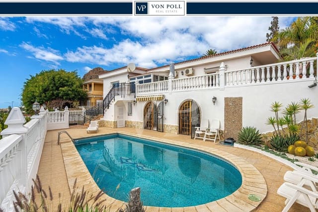 4 bedroom Townhouse for sale in Valle de San Lorenzo, Arona with pool - € 850,000 (Ref: 9658526)