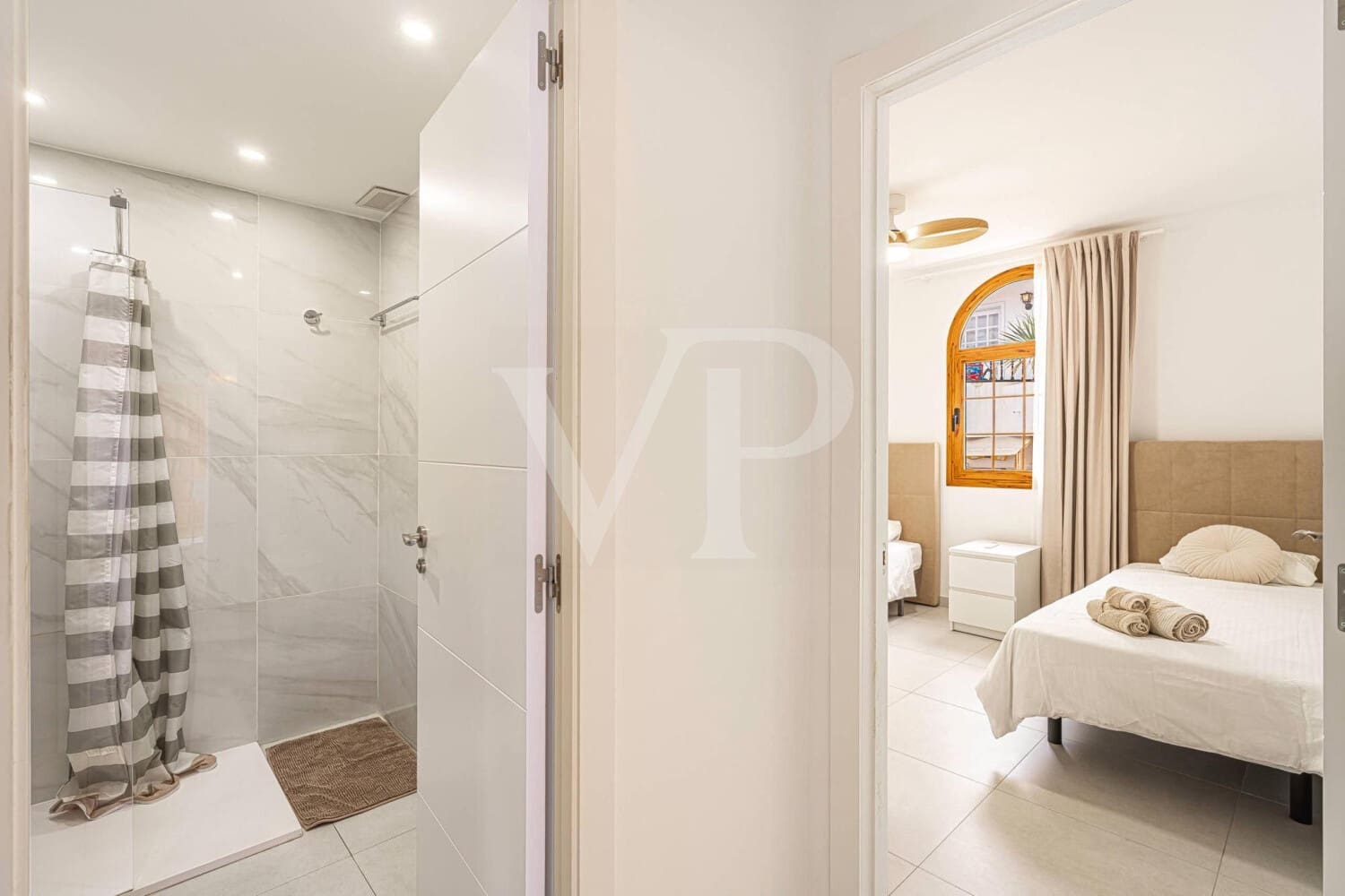 2 soveværelse Penthouse til salg i Costa Adeje med swimmingpool - € 355.000 (Ref: 9700481)