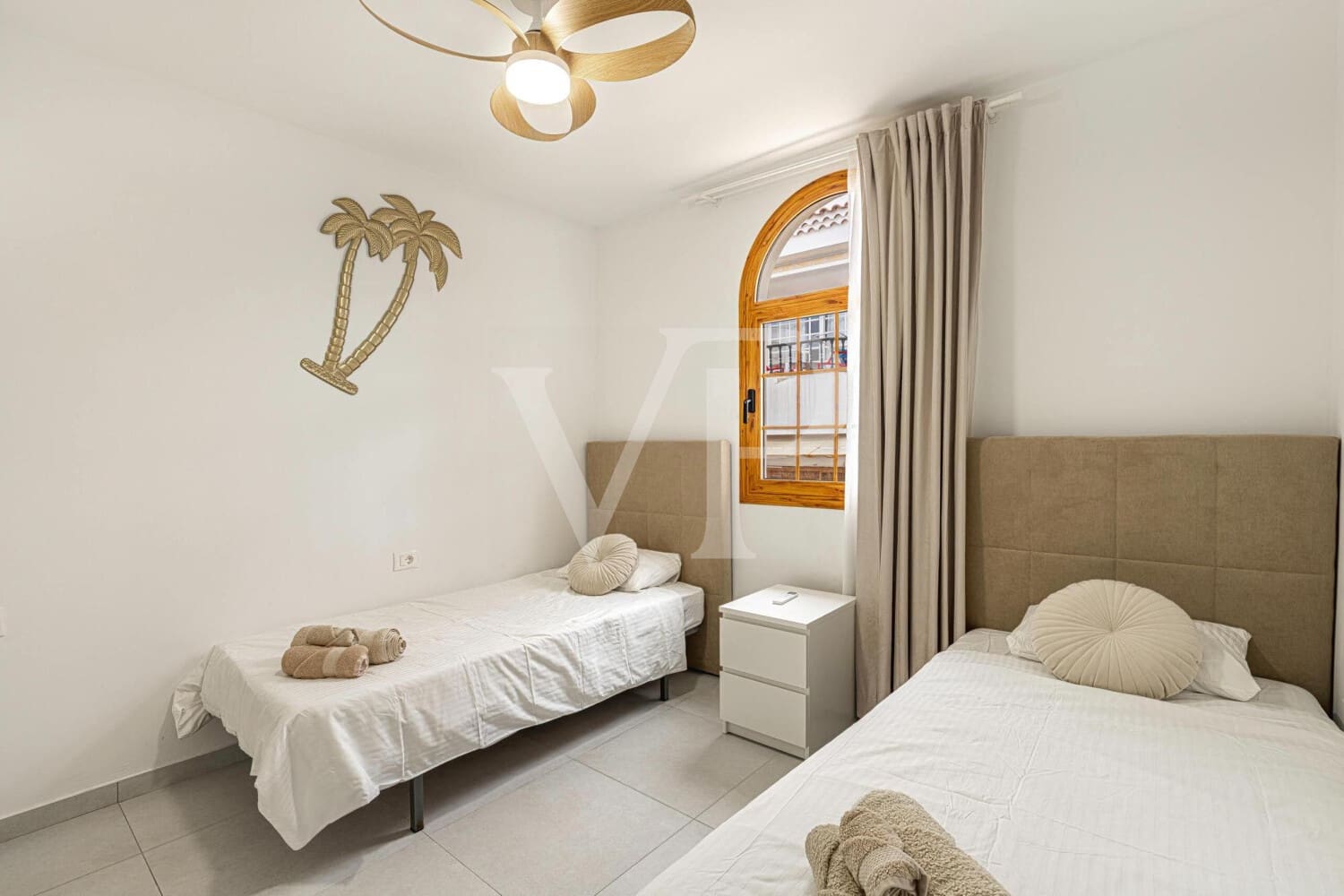 2 soveværelse Penthouse til salg i Costa Adeje med swimmingpool - € 355.000 (Ref: 9700481)