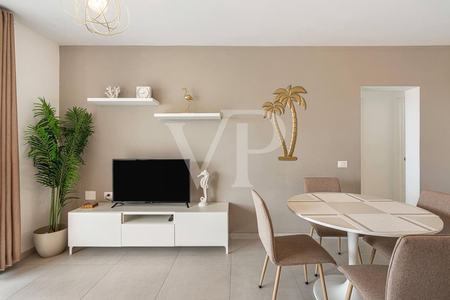 2 soveværelse Penthouse til salg i Costa Adeje med swimmingpool - € 355.000 (Ref: 9700481)