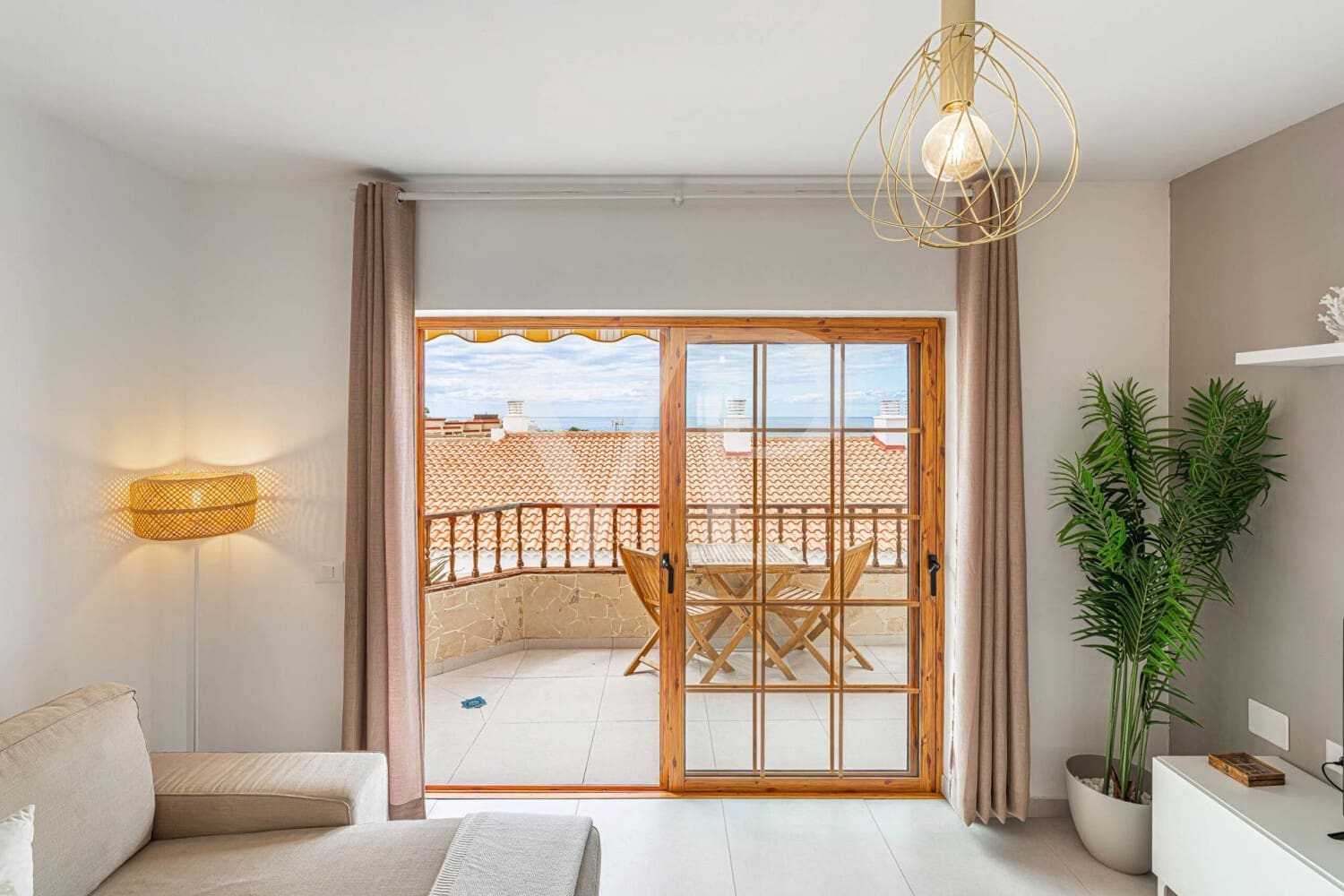 2 soveværelse Penthouse til salg i Costa Adeje med swimmingpool - € 355.000 (Ref: 9700481)