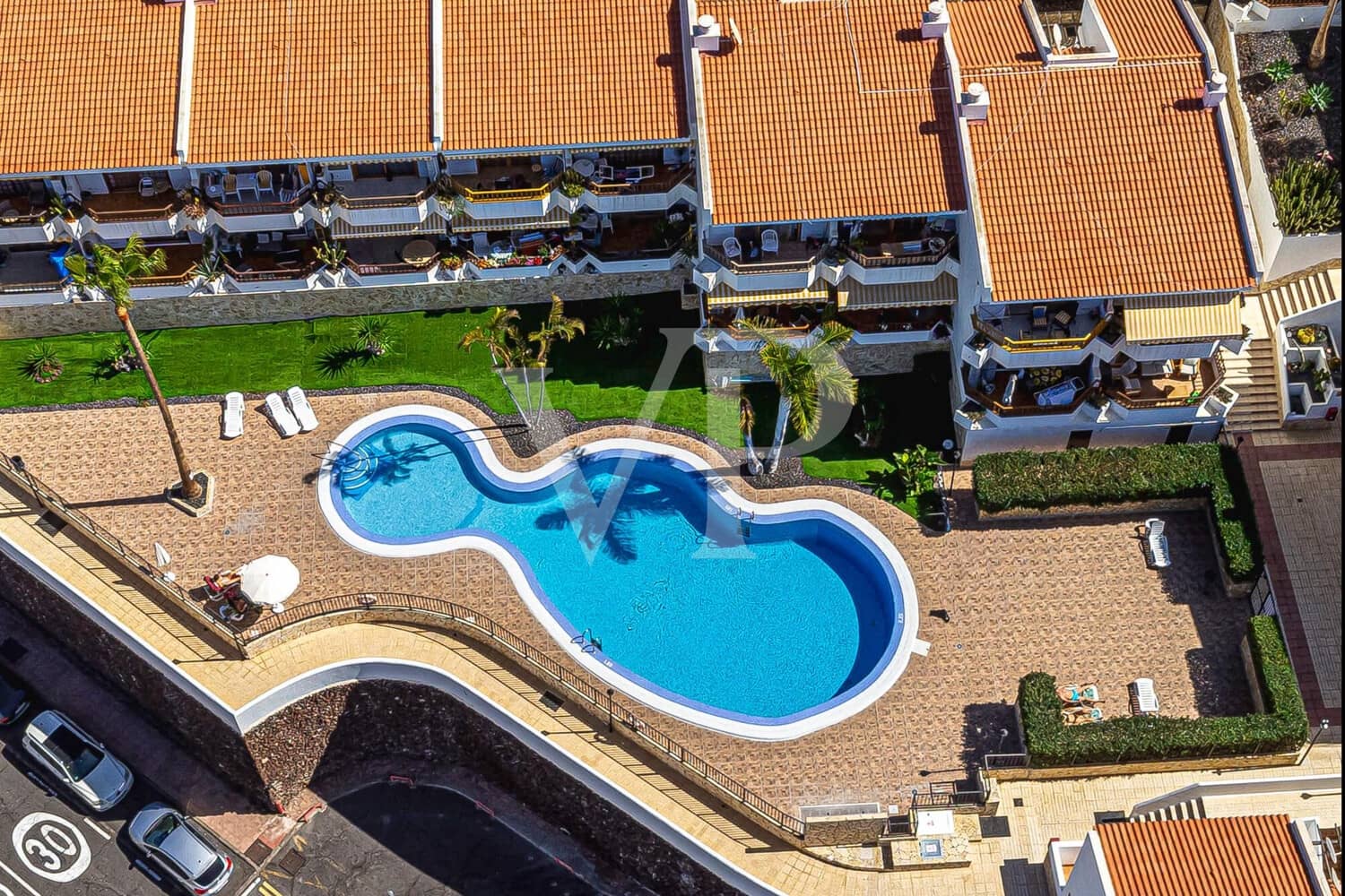 2 soveværelse Penthouse til salg i Costa Adeje med swimmingpool - € 355.000 (Ref: 9700481)