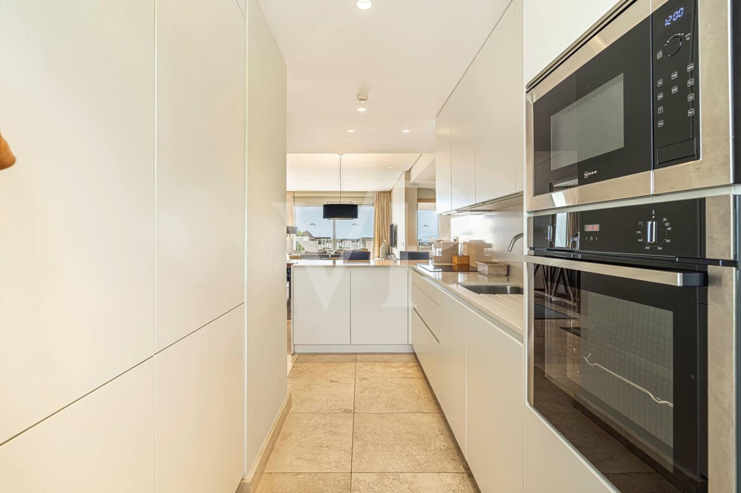 2 quarto Apartamento para venda em Guia de Isora com piscina - 690 000 € (Ref: 9721475)