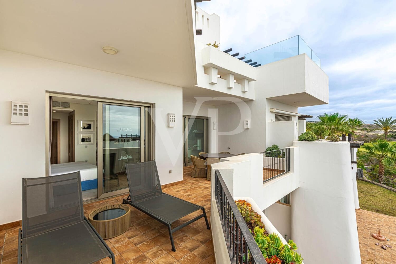 2 quarto Apartamento para venda em Guia de Isora com piscina - 690 000 € (Ref: 9721475)