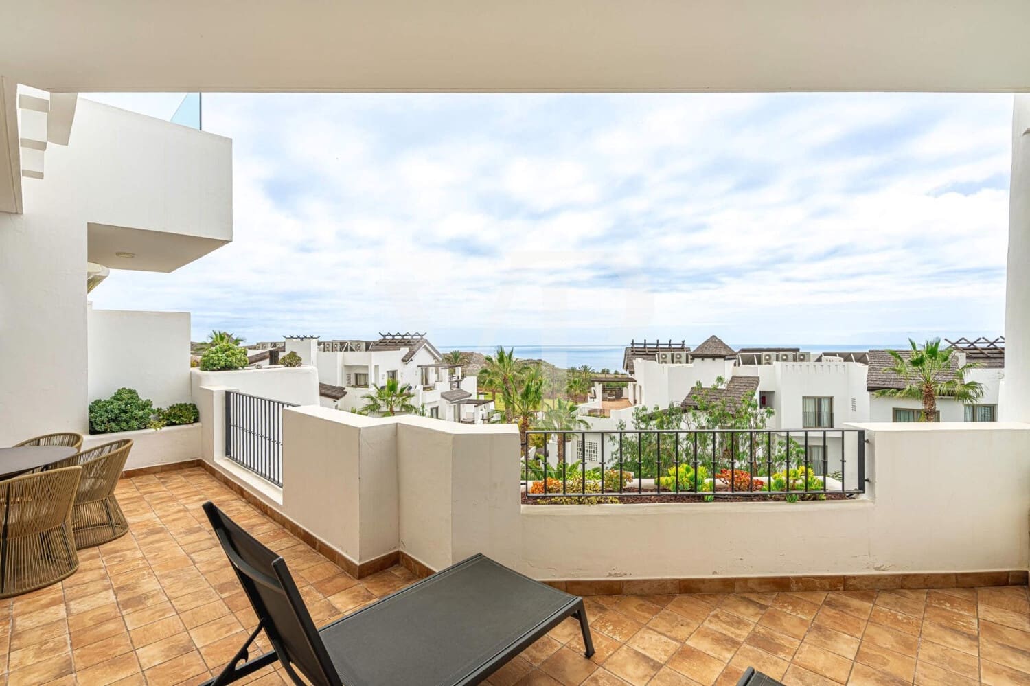 2 quarto Apartamento para venda em Guia de Isora com piscina - 690 000 € (Ref: 9721475)