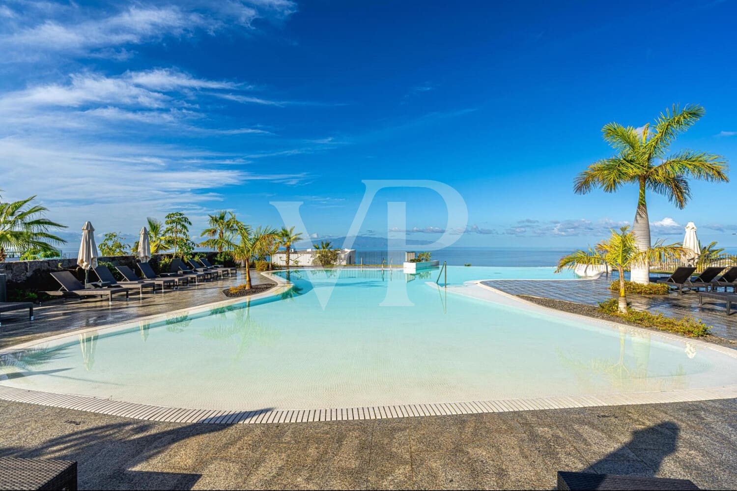 2 quarto Apartamento para venda em Guia de Isora com piscina - 690 000 € (Ref: 9721475)