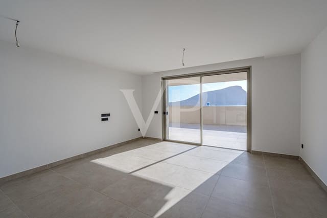 3 soveværelse Lejlighed til salg i El Medano, Granadilla de Abona med swimmingpool - € 590.000 (Ref: 9721476)