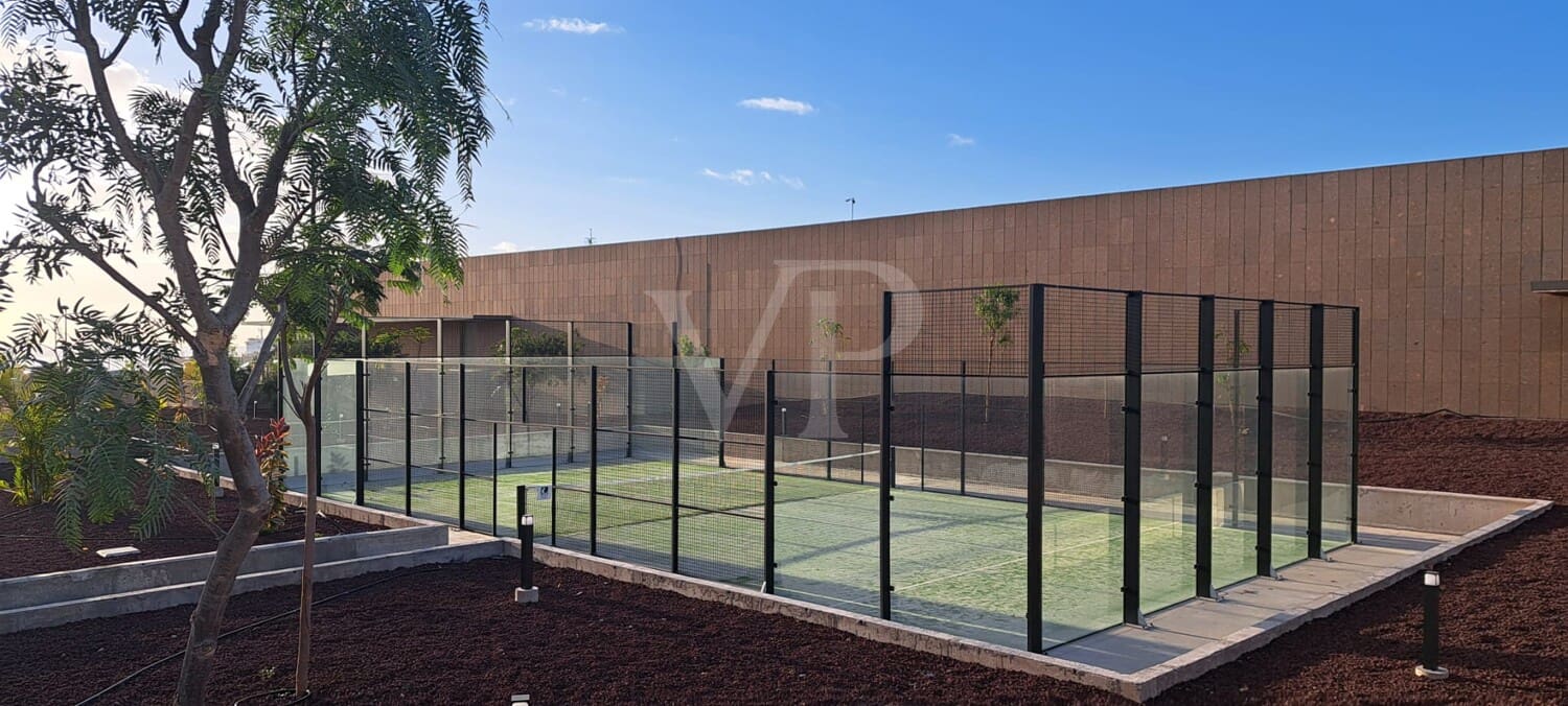 3 quarto Apartamento para venda em El Medano com piscina garagem - 590 000 € (Ref: 9721476)