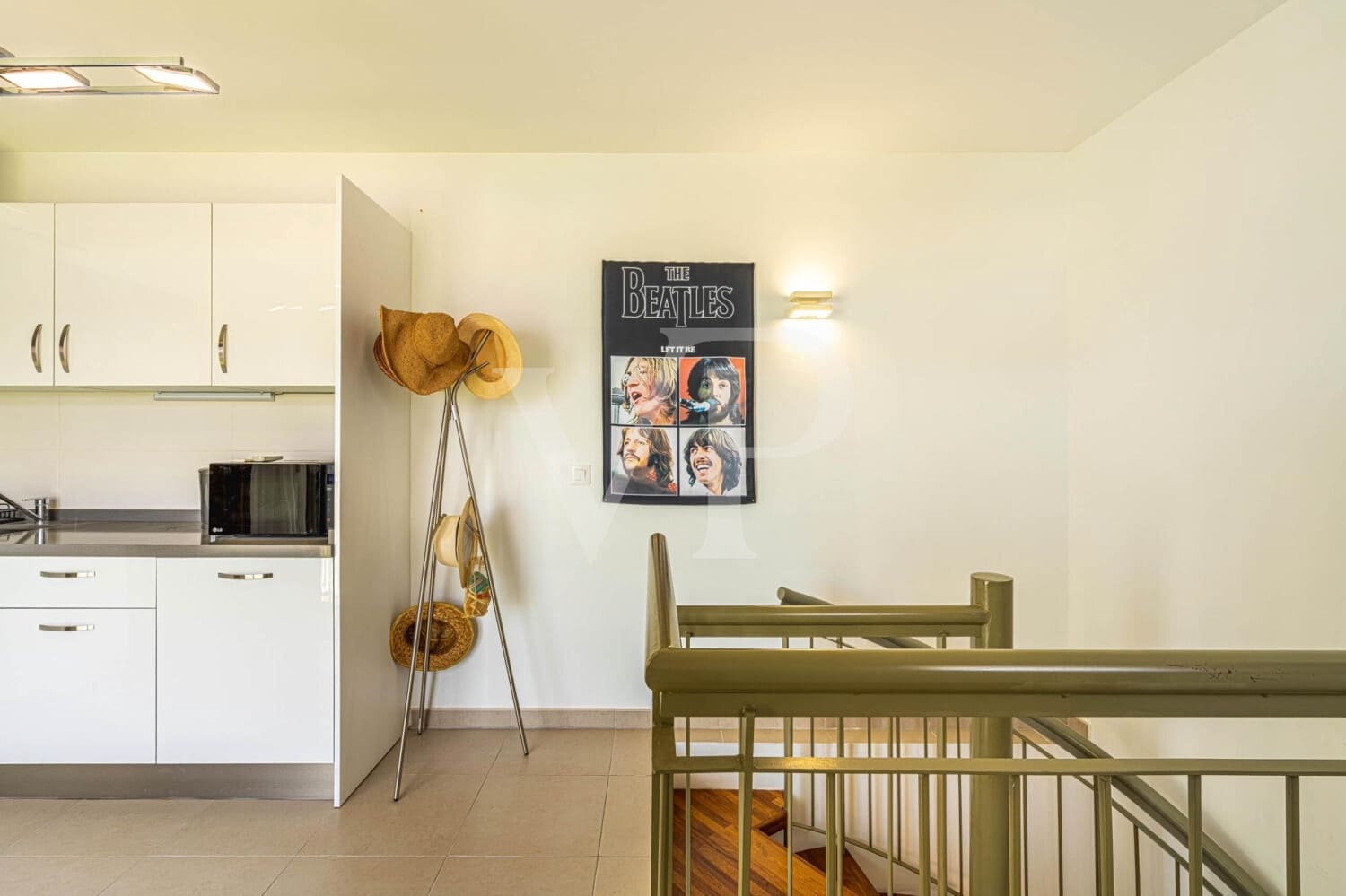 3 bedroom Penthouse for sale in Alcala - € 399,000 (Ref: 9738368)