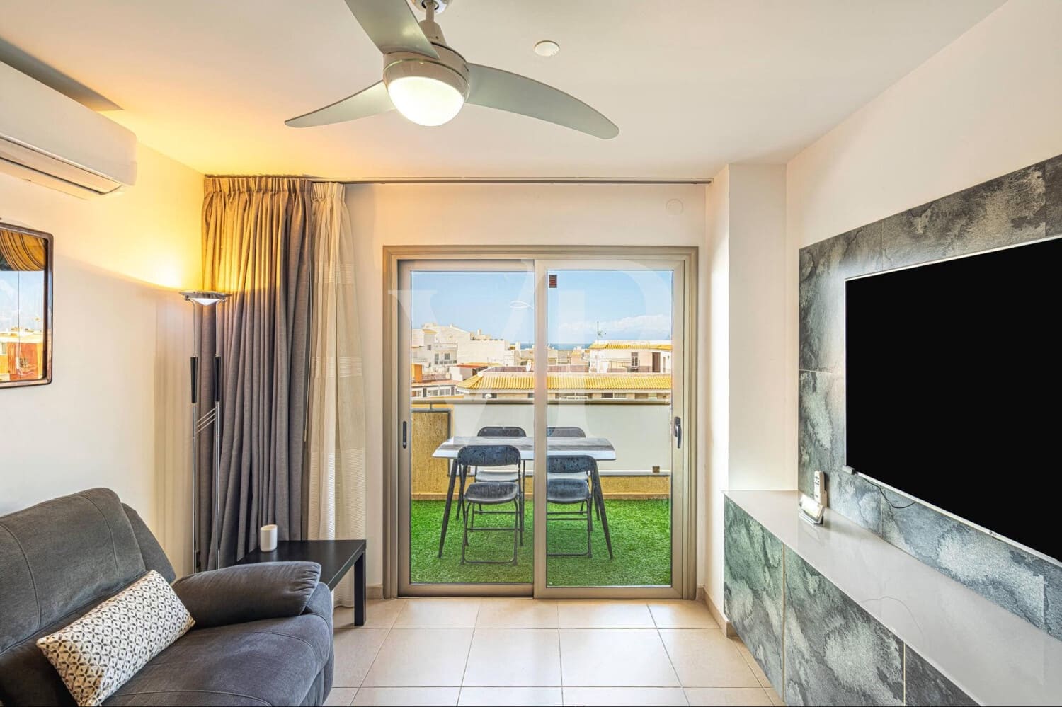 3 bedroom Penthouse for sale in Alcala - € 399,000 (Ref: 9738368)