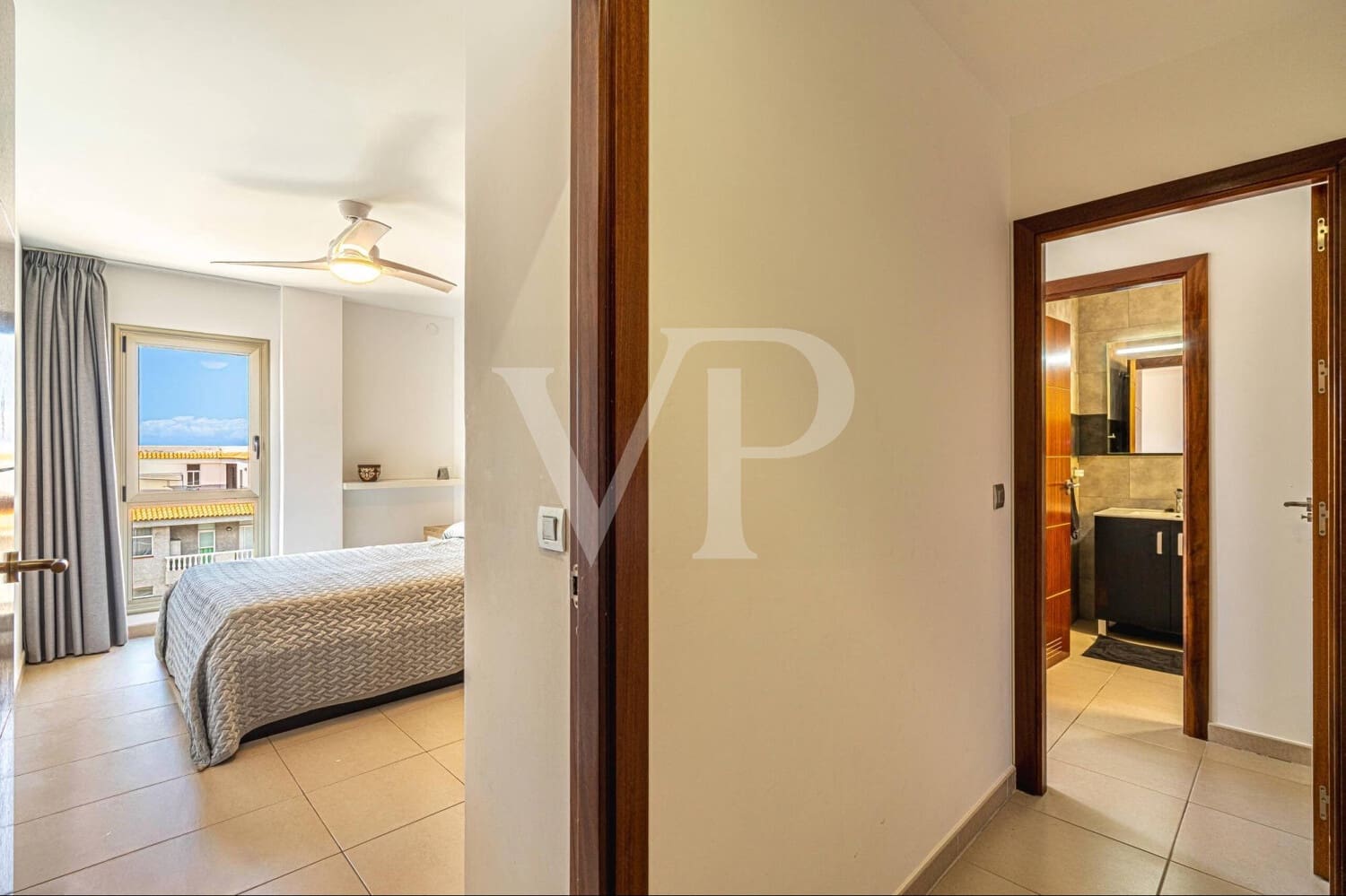 3 bedroom Penthouse for sale in Alcala - € 399,000 (Ref: 9738368)