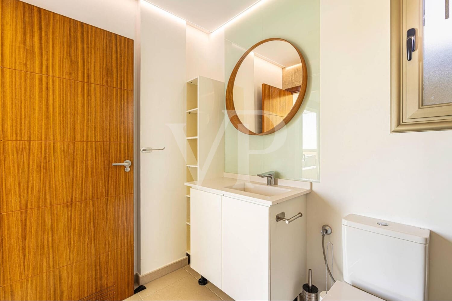 3 bedroom Penthouse for sale in Alcala - € 399,000 (Ref: 9738368)