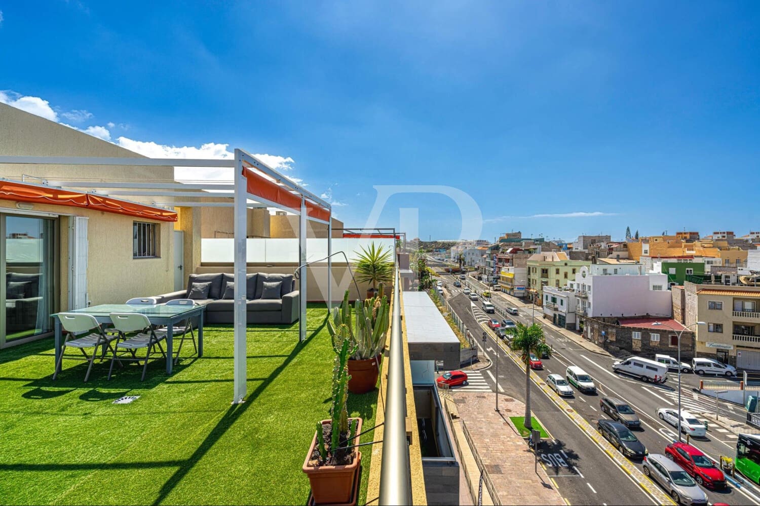 3 bedroom Penthouse for sale in Alcala - € 399,000 (Ref: 9738368)