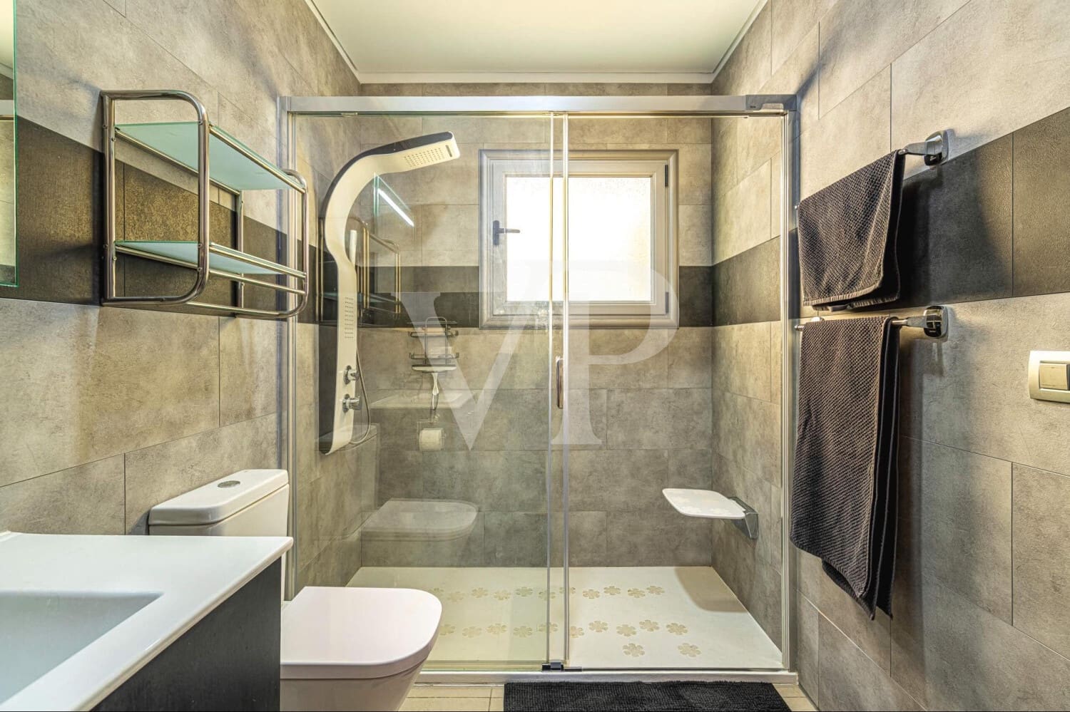 3 bedroom Penthouse for sale in Alcala - € 399,000 (Ref: 9738368)