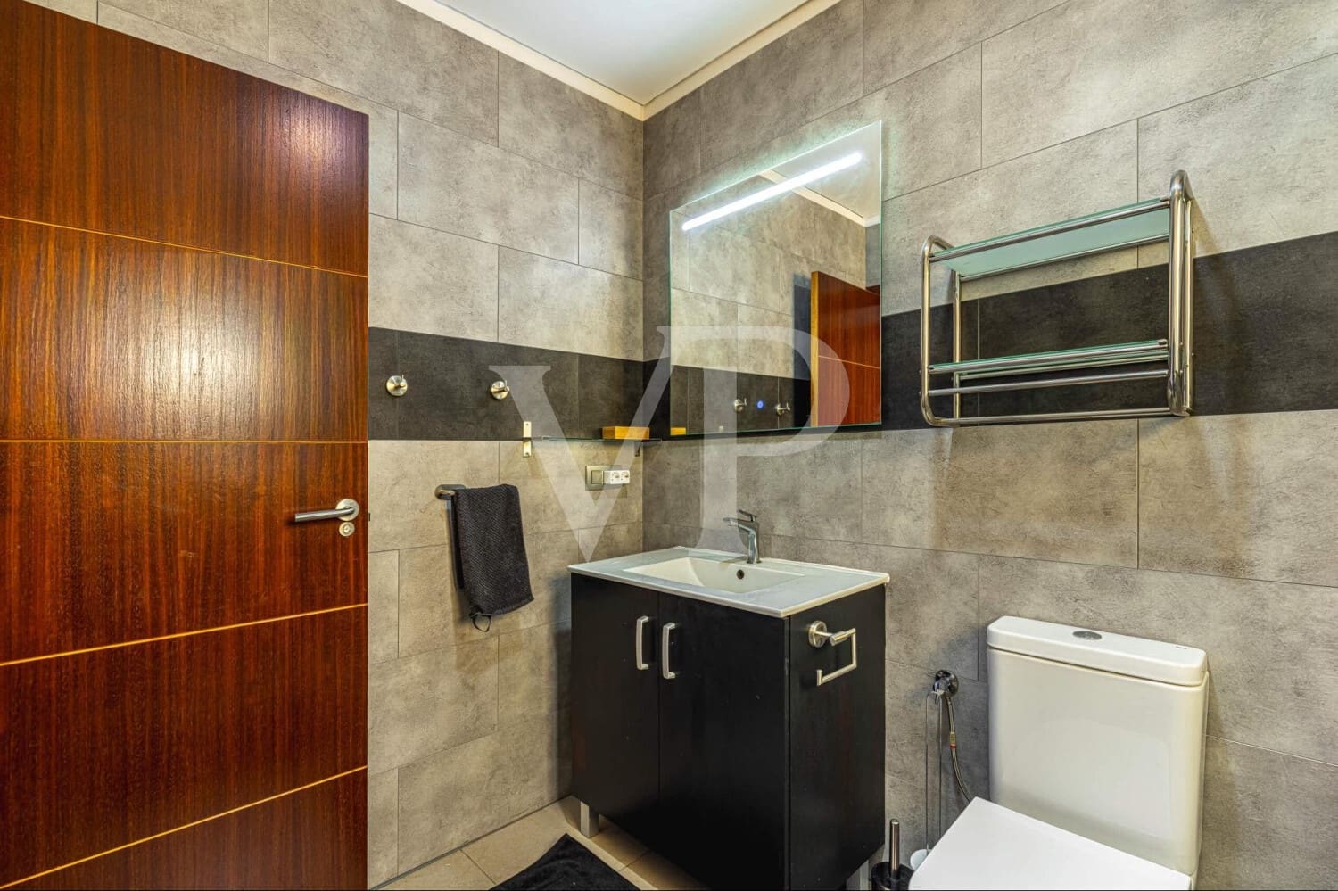 3 bedroom Penthouse for sale in Alcala - € 399,000 (Ref: 9738368)