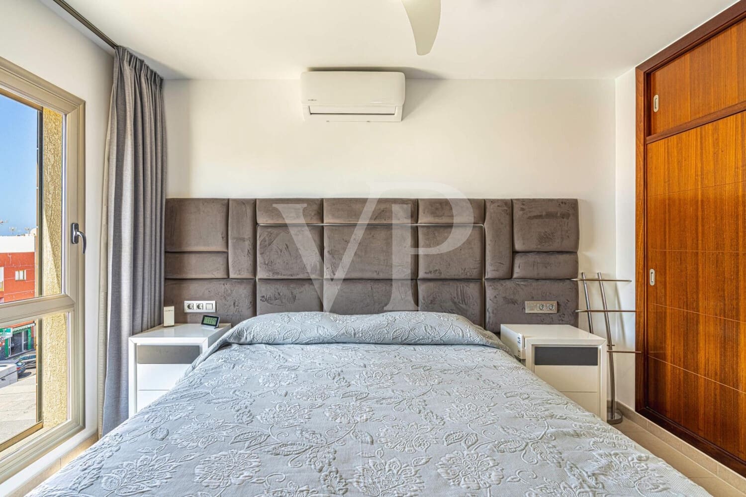 3 bedroom Penthouse for sale in Alcala - € 399,000 (Ref: 9738368)