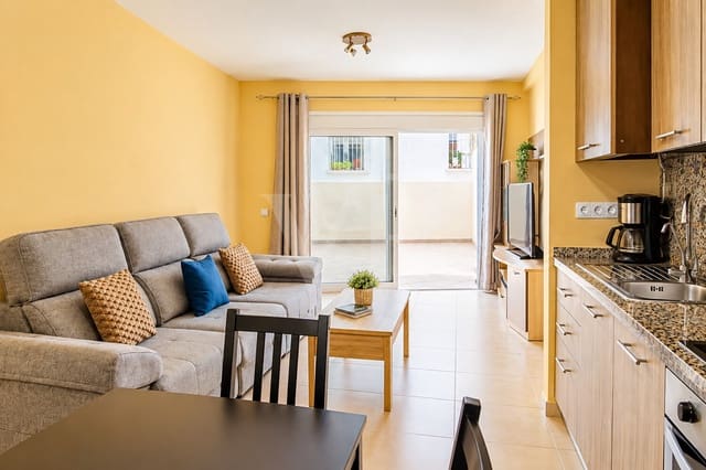 Piso de 1 habitación en Casco Urbano, Adeje en venta - 220.000 € (Ref: 9806283)