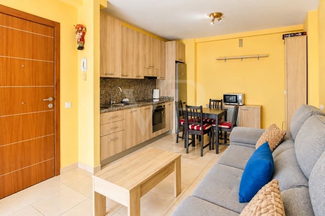 Piso de 1 habitación en Casco Urbano, Adeje en venta - 220.000 € (Ref: 9806283)