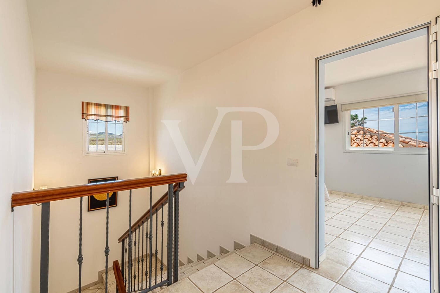 4 soveværelse Villa til salg i Golf del Sur med swimmingpool - € 1.350.000 (Ref: 9833587)