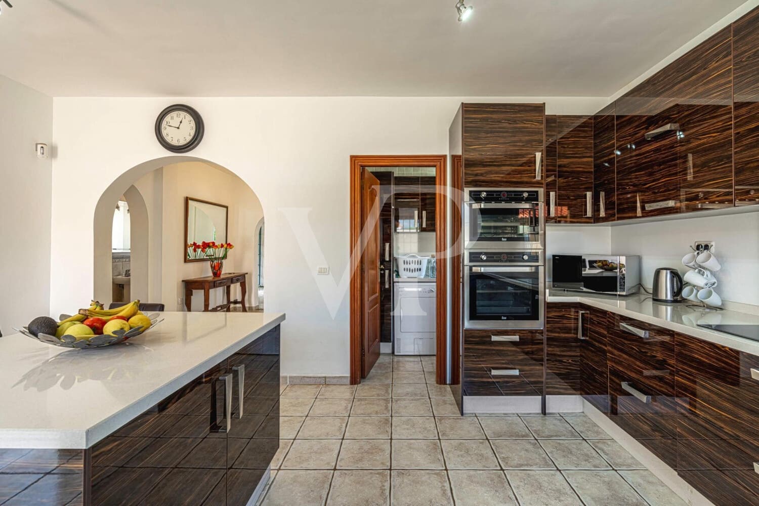 4 soveværelse Villa til salg i Golf del Sur med swimmingpool - € 1.350.000 (Ref: 9833587)