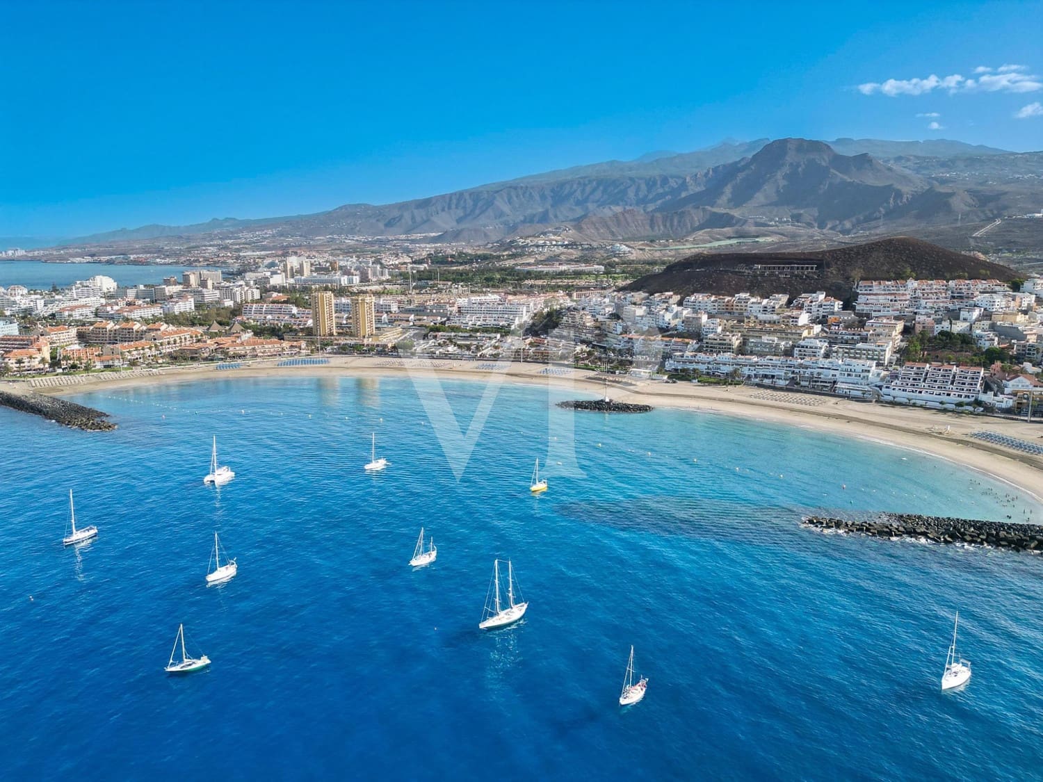 1 bedroom Flat for sale in Los Cristianos - € 339,086 (Ref: 9859917)