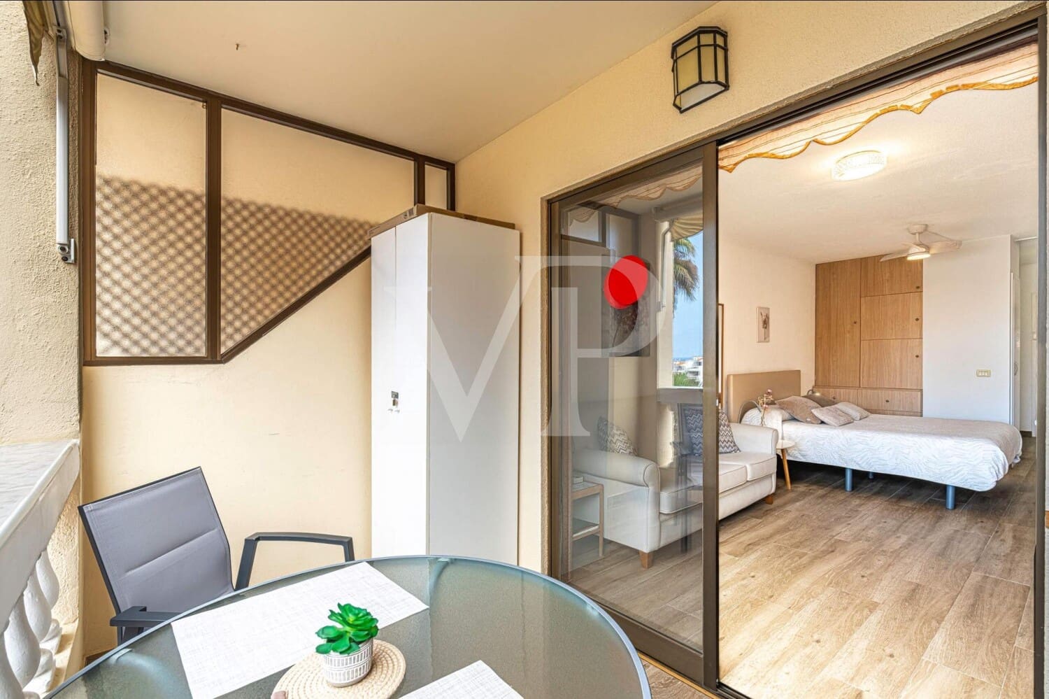 1 slaapkamer Flat te koop in Los Cristianos met zwembad - € 225.000 (Ref: 9962054)