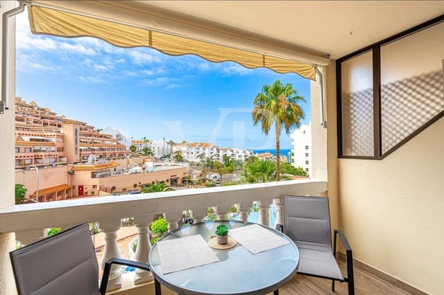 1 soveværelse Lejlighed til salg i Los Cristianos, Arona med swimmingpool - € 225.000 (Ref: 9962054)