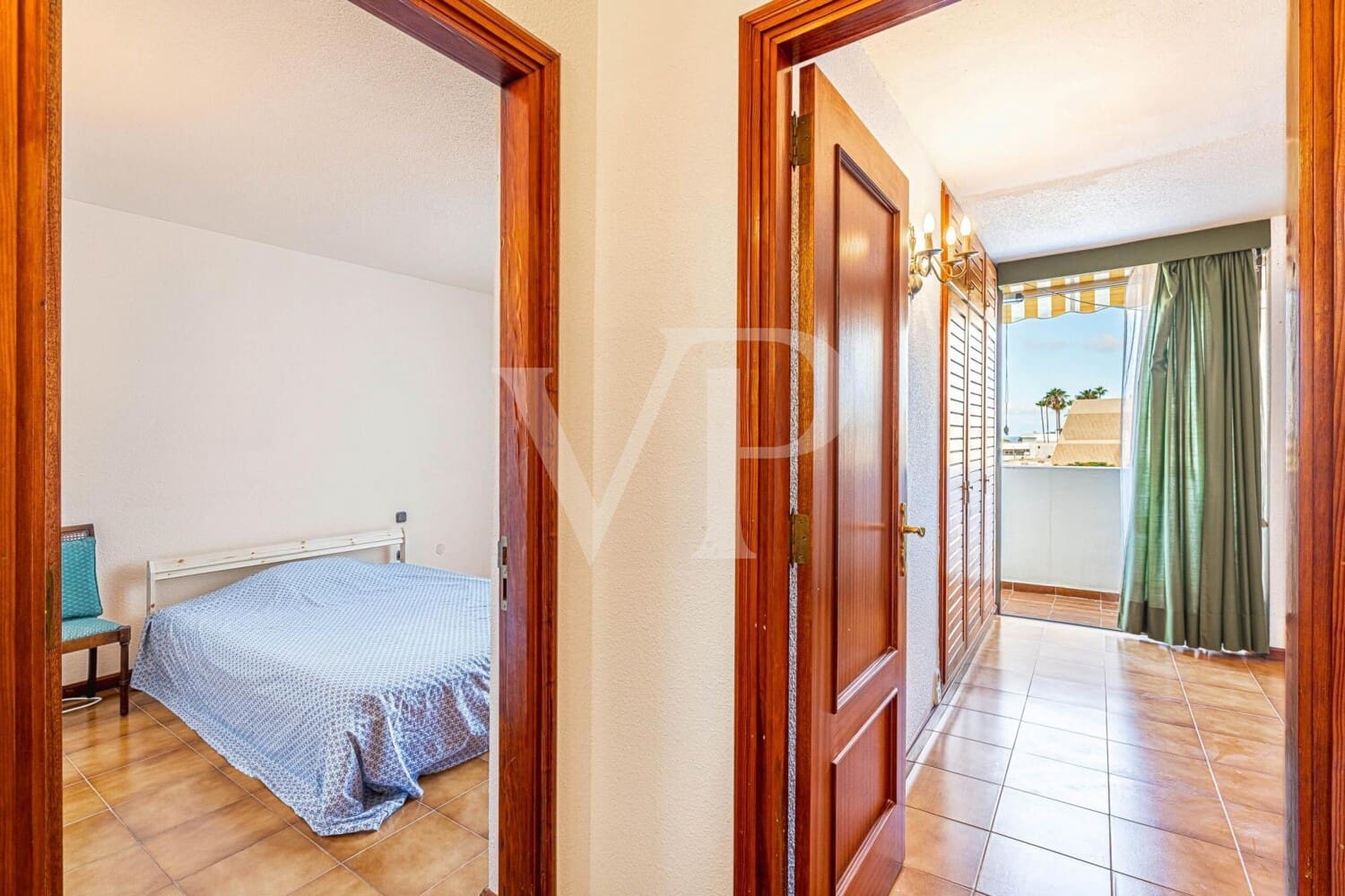 2 soveværelse Rækkehus til salg i Costa Adeje med swimmingpool - € 396.000 (Ref: 9966158)
