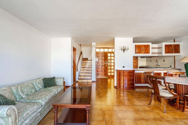2 soveværelse Rækkehus til salg i Playa de las Américas, Adeje med swimmingpool - € 396.000 (Ref: 9966158)