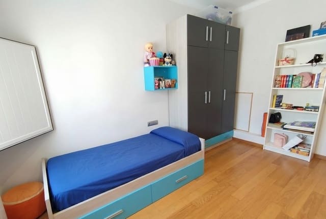 7 soverom Hus til salgs i Pals med garasje - € 890 000 (Ref: 10014866)