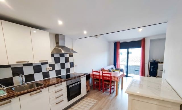 7 soverom Hus til salgs i Pals med garasje - € 890 000 (Ref: 10014866)