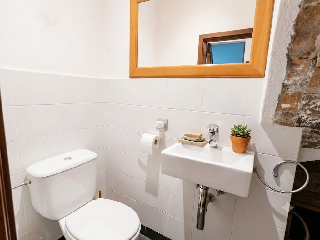 7 soverom Hus til salgs i Pals med garasje - € 890 000 (Ref: 10014866)