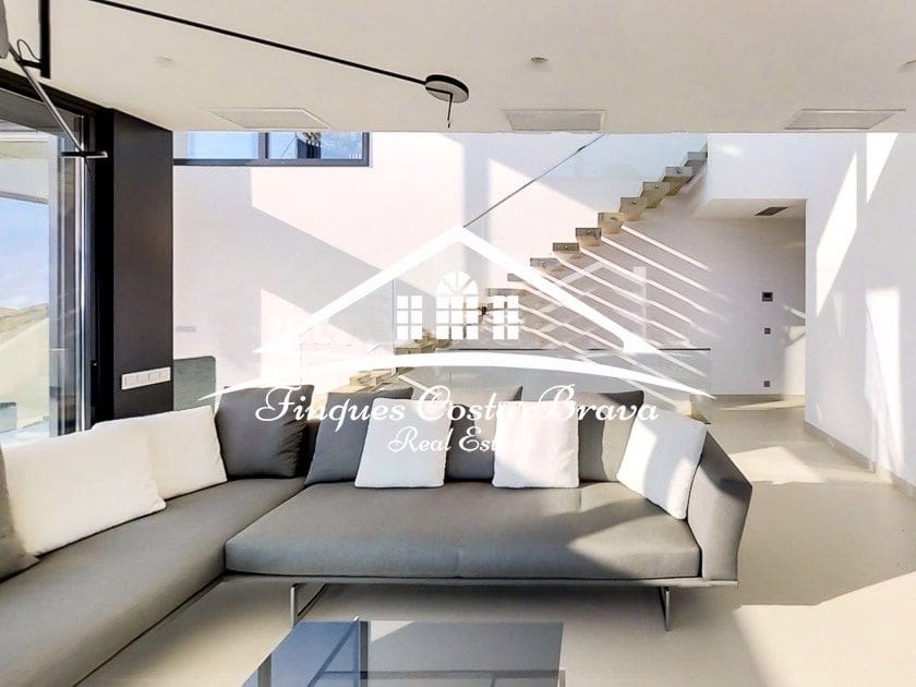 3 soveværelse Villa til salg i Begur med swimmingpool garage - € 1.975.000 (Ref: 6075426)