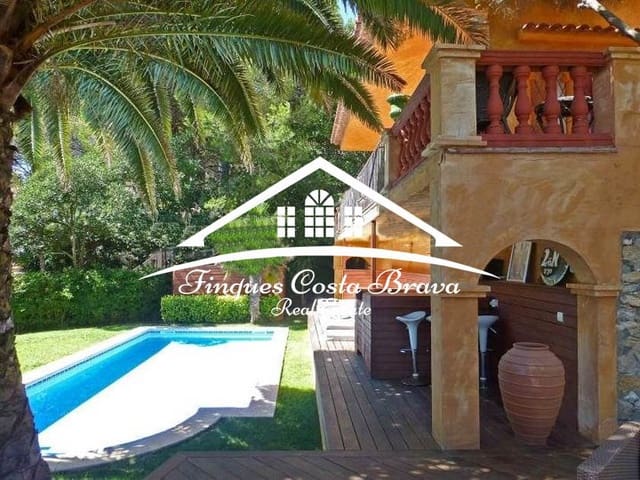 7 soverom Villa til salgs i Begur med svømmebasseng garasje - € 1 800 000 (Ref: 6075436)