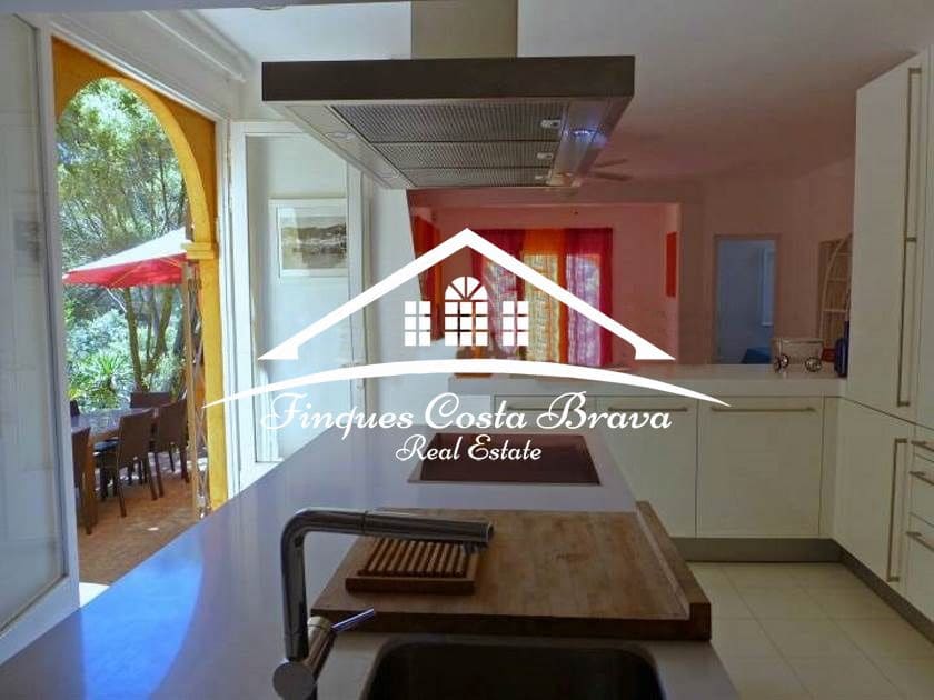 7 soverom Villa til salgs i Begur med svømmebasseng garasje - € 1 800 000 (Ref: 6075436)