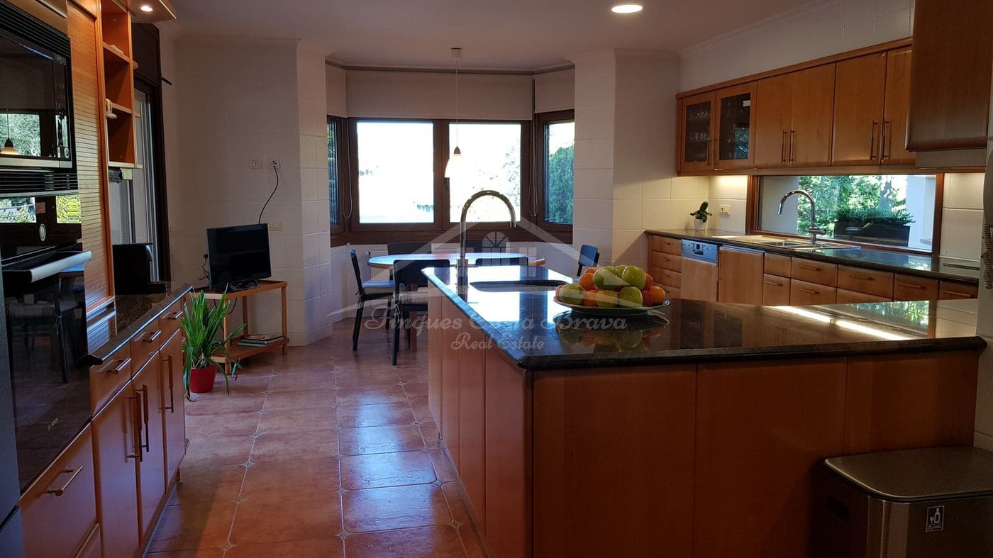 5 soveværelse Villa til salg i Llafranc med swimmingpool garage - € 4.200.000 (Ref: 6075456)