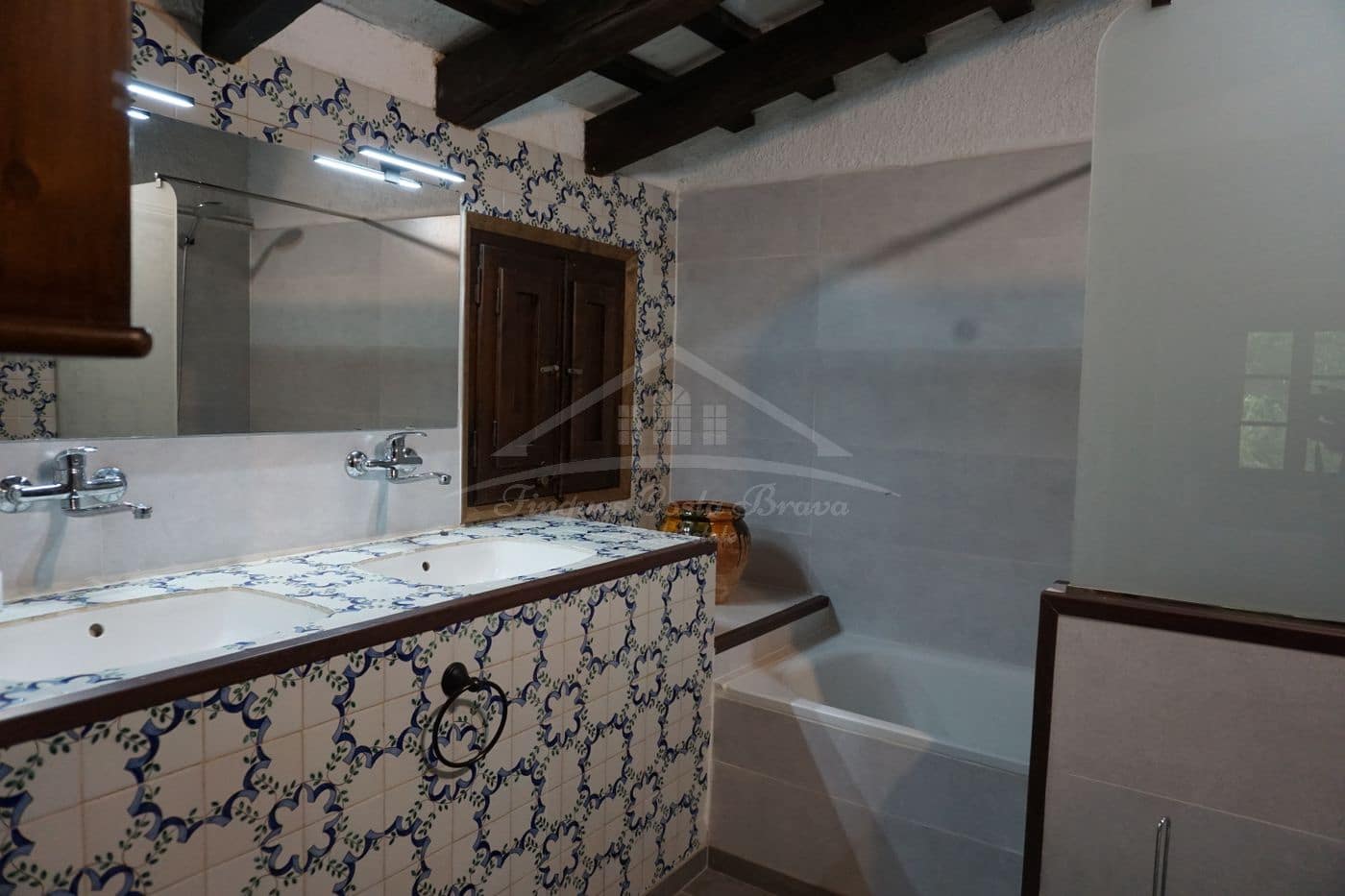 7 soverom Finca/Herregård til salgs i Llagostera med svømmebasseng garasje - € 1 490 000 (Ref: 8585355)