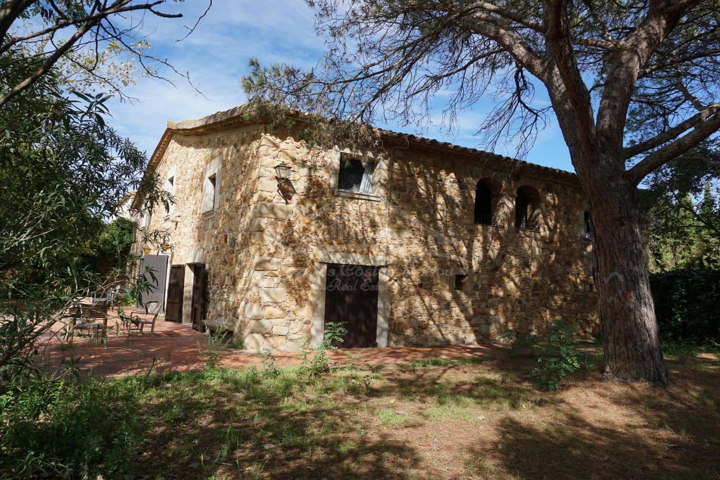 7 soverom Finca/Herregård til salgs i Llagostera med svømmebasseng garasje - € 1 490 000 (Ref: 8585355)
