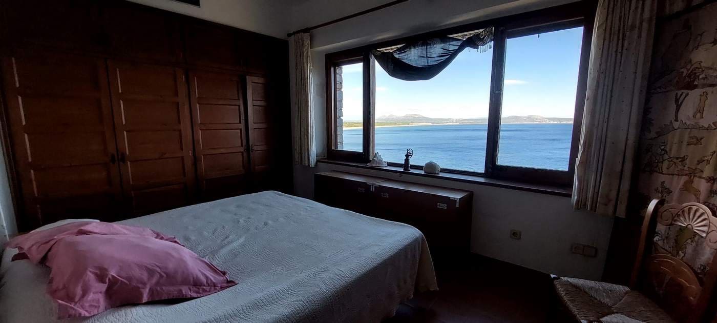 4 soveværelse Villa til salg i Sa Riera med garage - € 2.500.000 (Ref: 8585357)