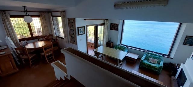 4 bedroom Villa for sale in Sa Riera, Begur with garage - € 2,500,000 (Ref: 8585357)