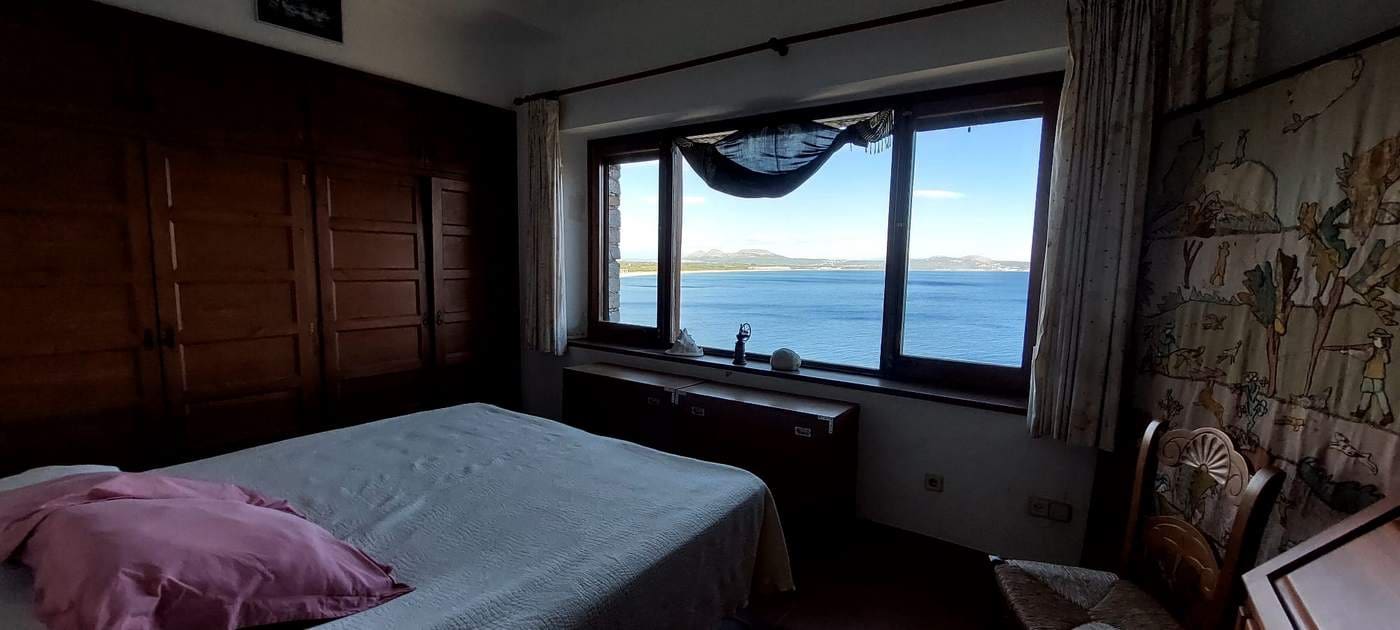 4 soveværelse Villa til salg i Sa Riera med garage - € 2.500.000 (Ref: 8585357)