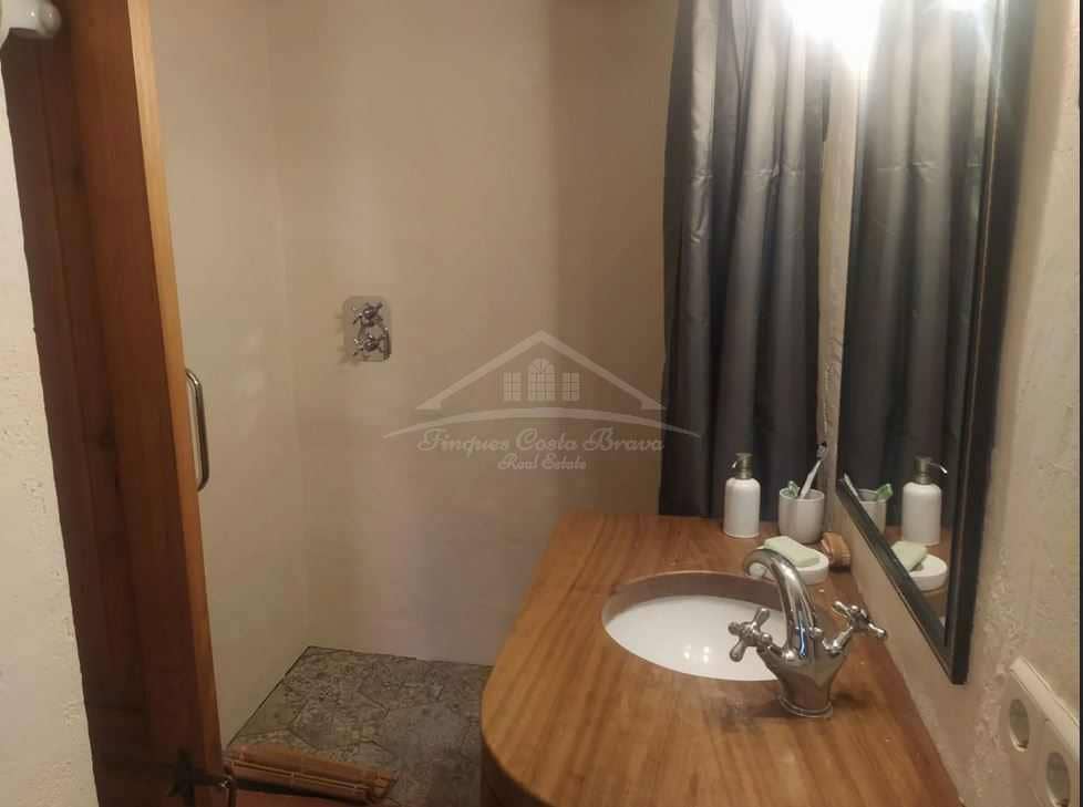 2 bedroom Apartment for sale in Begur - € 485,000 (Ref: 8585367)