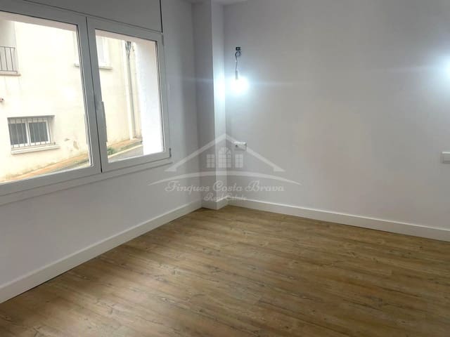 3 soverom Leilighet til salgs i Tamariu, Palafrugell - € 210 000 (Ref: 8585370)