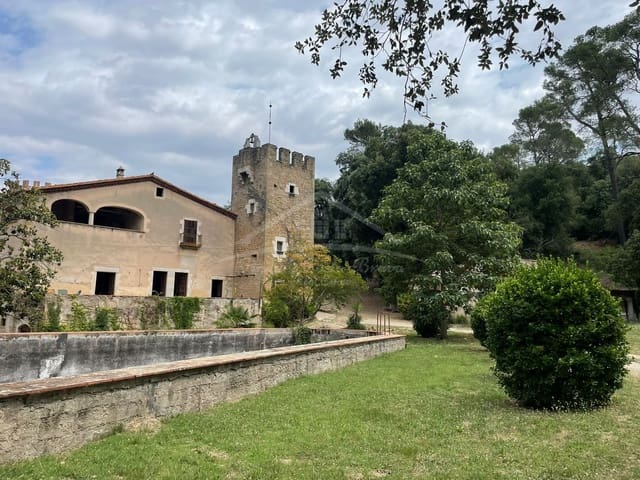 5 Zimmer Finca/Landgut zu verkaufen in Flaçà mit Pool Garage - 3.000.000 € (Ref: 8585372)