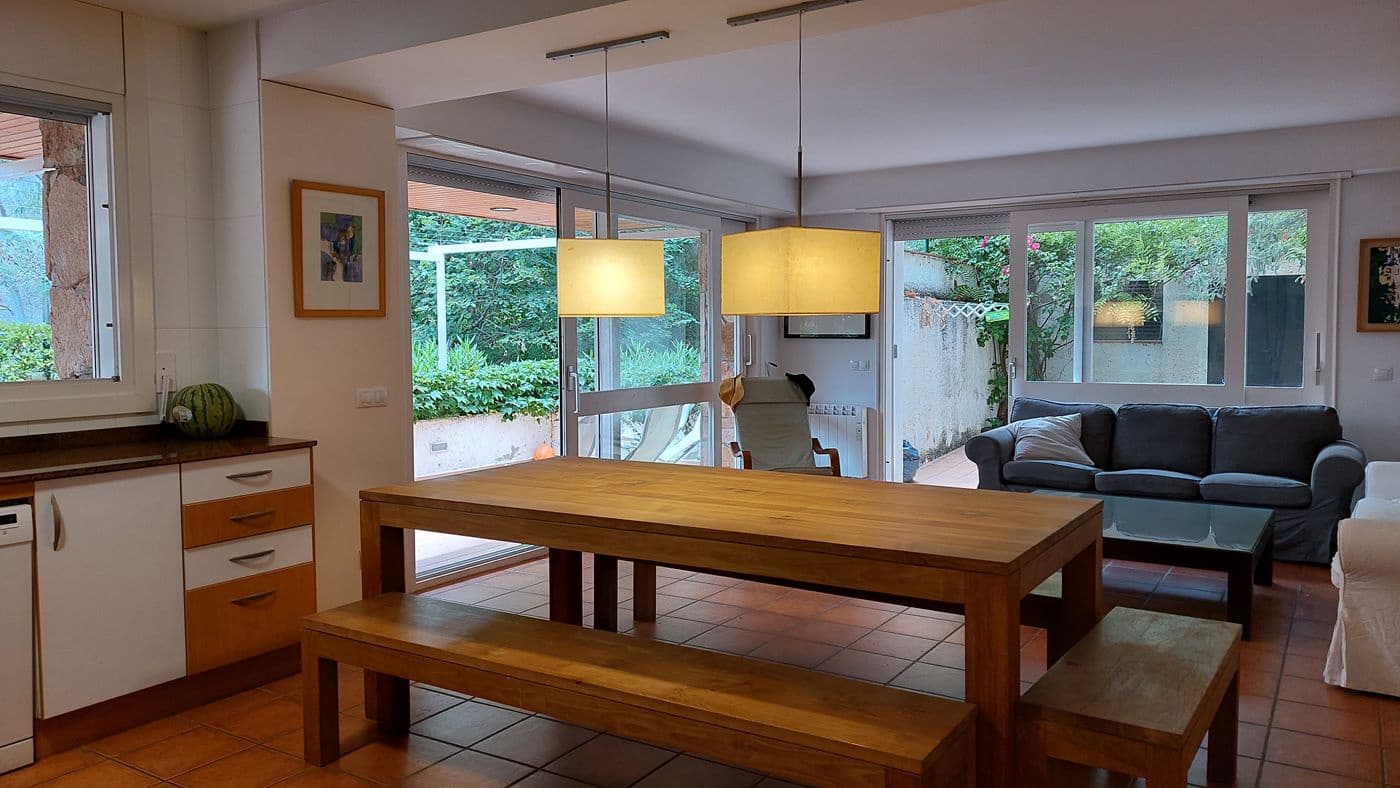 3 makuuhuone Huoneisto myytävänä paikassa Santa Cristina d'Aro mukana uima-altaan 
autotalli - 340 000 € (Ref: 8585376)