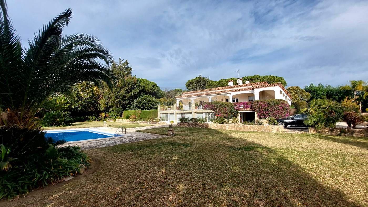 5 sovrum Villa till salu i Sant Feliu de Guixols med pool garage - 2 200 000 € (Ref: 8585378)