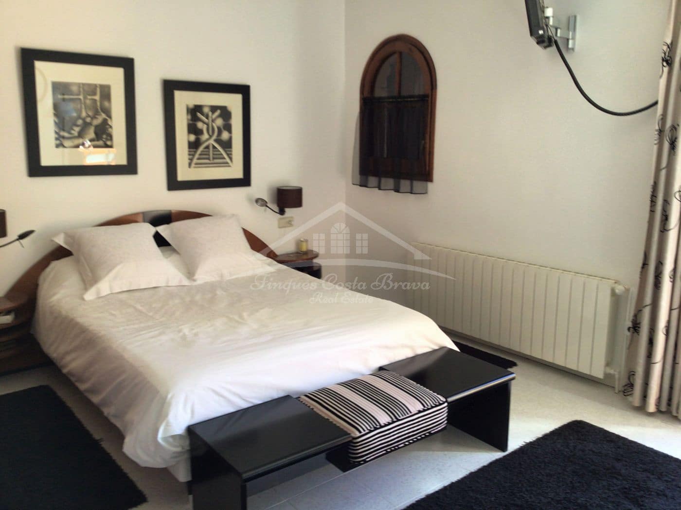 5 Zimmer Villa zu verkaufen in Tamariu mit Pool Garage - 1.200.000 € (Ref: 8585379)